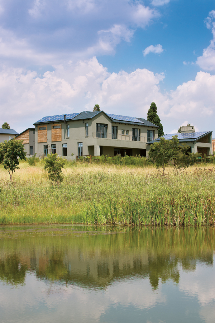 Unobtrusive solar panels by Sunfish Solar Electricity, installed by Climatron Projects, generate up to 15 kW/hr at peak. And double-glazed windows with Solar Shield Low E film add to the effective insulation. 