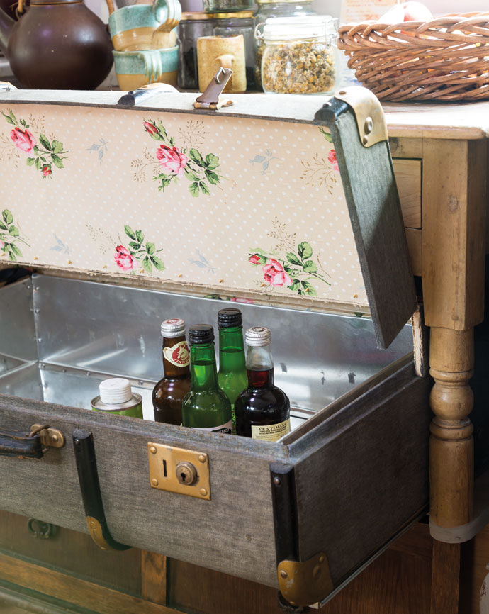 Amazingly, Mark and Charlotte managed to create their own fridge in a vintage suitcase. The case is lined with vintage wallpaper while an inner aluminium container acts as the actual food box, with a small heat exchanger and fan fitted at the back to cool everything.