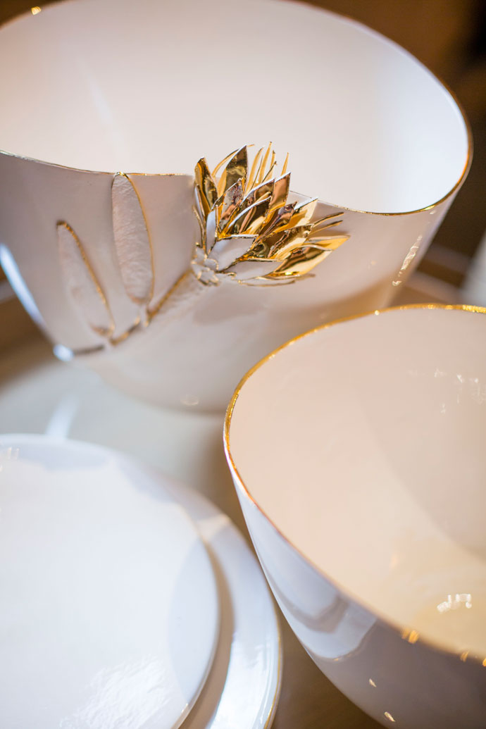Elsje Burger, Protea bowl, stoneware and 9ct gold, slipcast and handwork