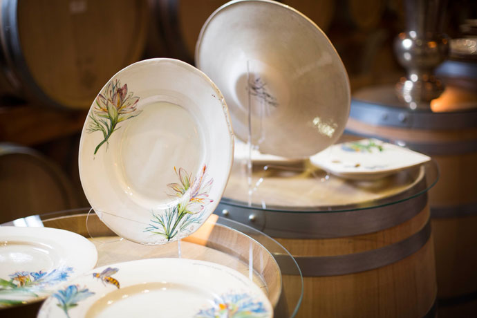 Janie Siebert, stoneware and porcelain with hand painted Blushing Brides and Agtdaegeneesbos, Finding Fynbos