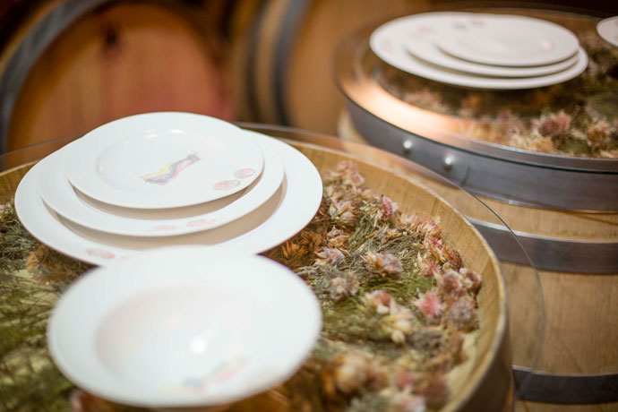 David Walters, porcelain, Blushing Bride with landscape set