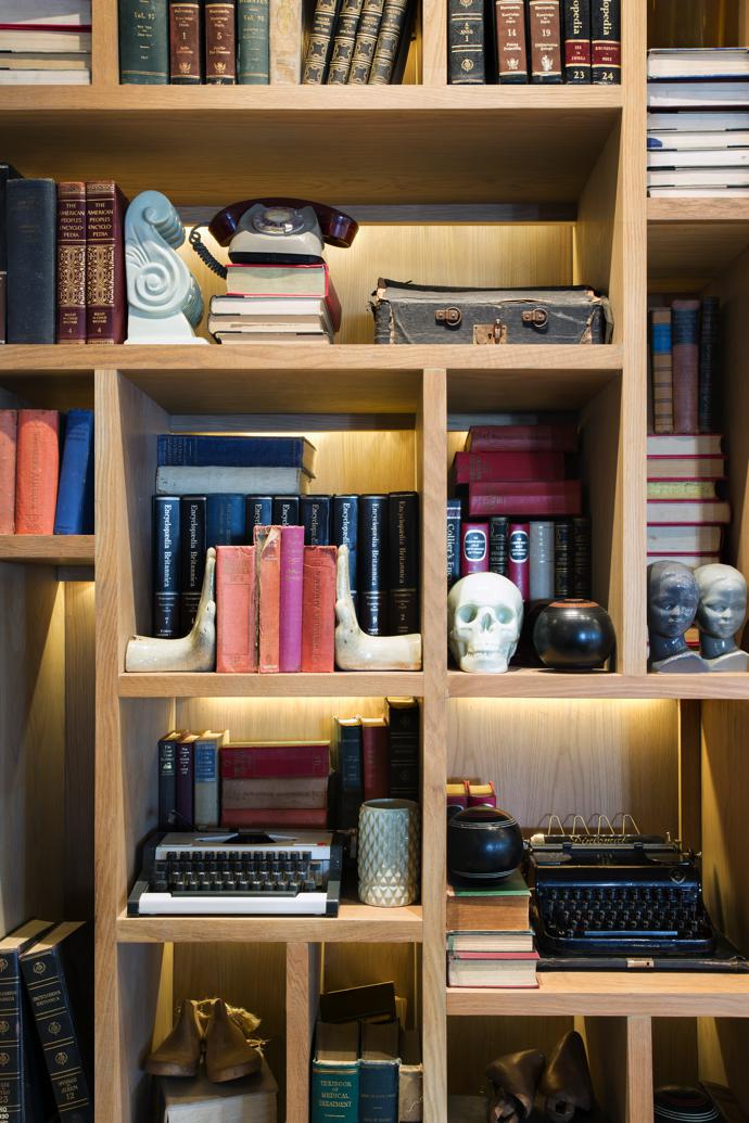 Balduccis_1a_Int001_AA_39