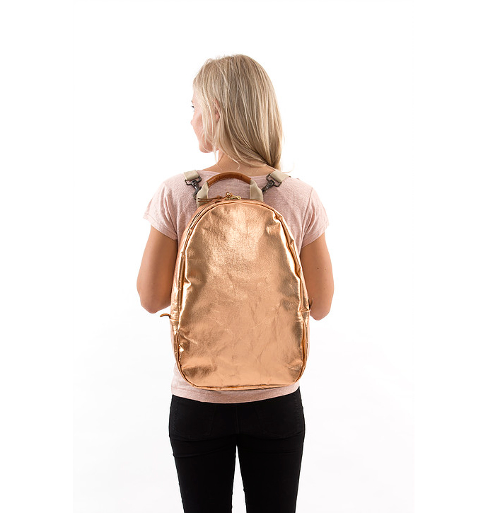 5b6bb6_67b95163e70f402eaff160617d22c03e