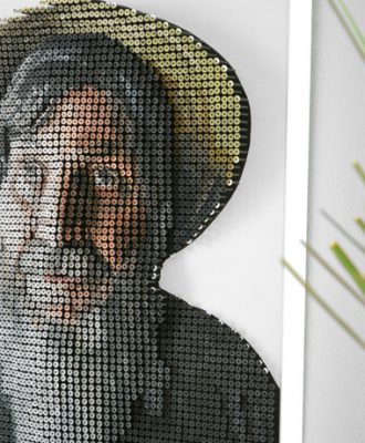 please touch the art