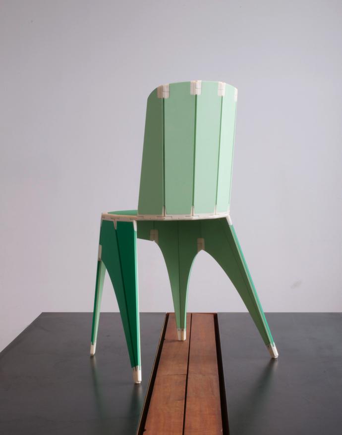 FemtenTo_3quartback_2048