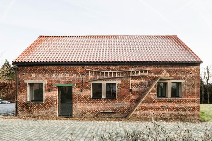 Studio Farris Architects - Stable in West Flanders - SWF_PH_001 (photo Koen Van Damme)_LR