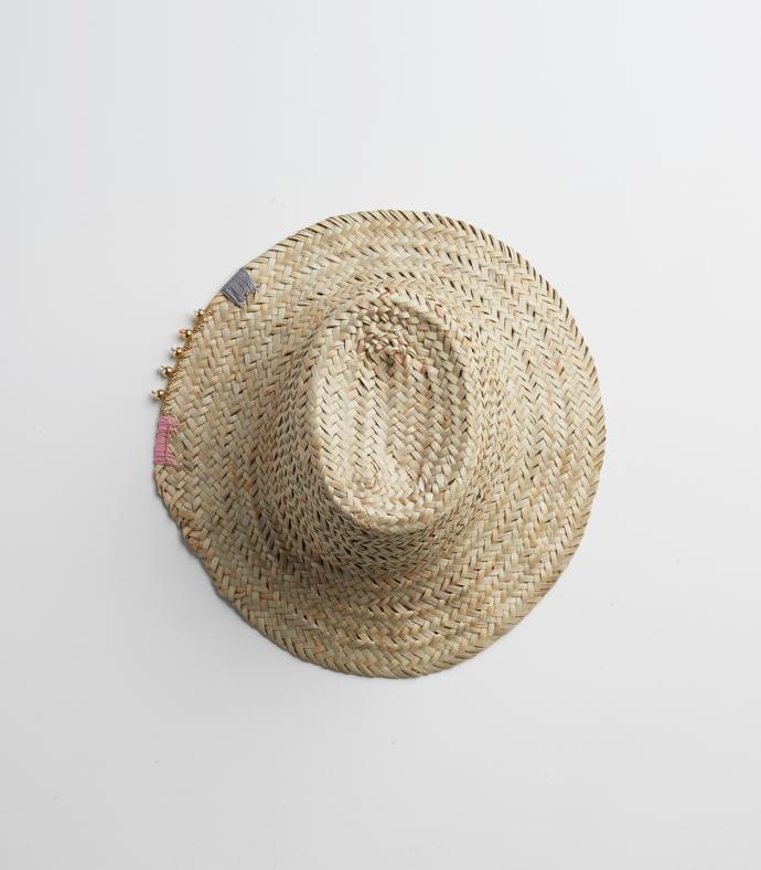 Straw Hat R750