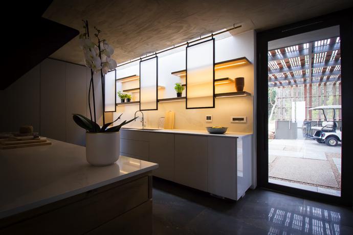 Michele Throssell and Amy Kidger