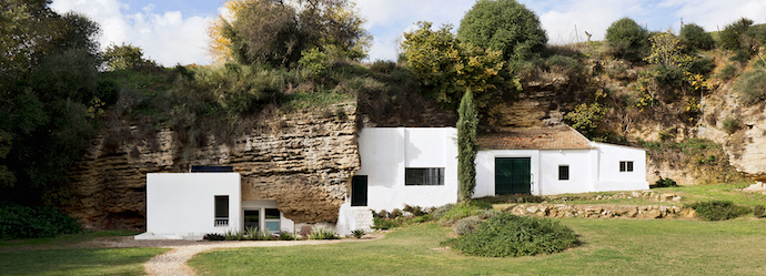 ummoestudiocavehouse11