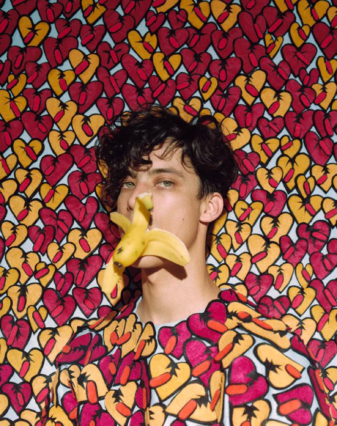 Selfportrait with Banana | 2017 | Pigment Ink on HP Premium Satin Photographic Paper | 59.4 x 84.1 cm | Ed 1/5 + 2 AP