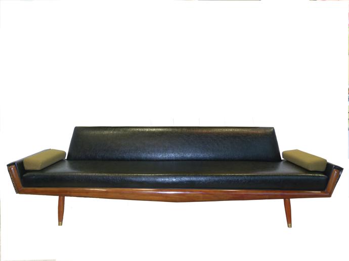 Craftsofa (1950s) by Adrian Pearsall, Craft USA, R21 000.