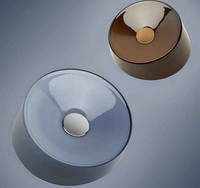 Lumiere wall lamps by Rodolfo Dordoni for Foscarini.