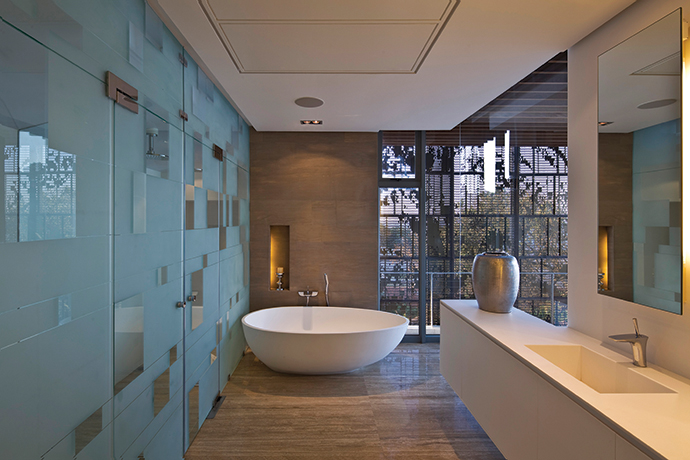 LaLucia_1a Int_112_Bed1EnSuite_001_HR_kb