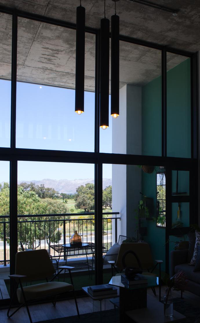 Team R&K won the living space and balcony challenge. 