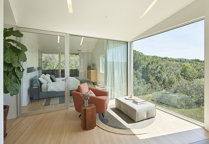 Mork-Ulnes Architects - Triple Barn - PH APR08 - photo by Bruce Damonte_LR 1600px