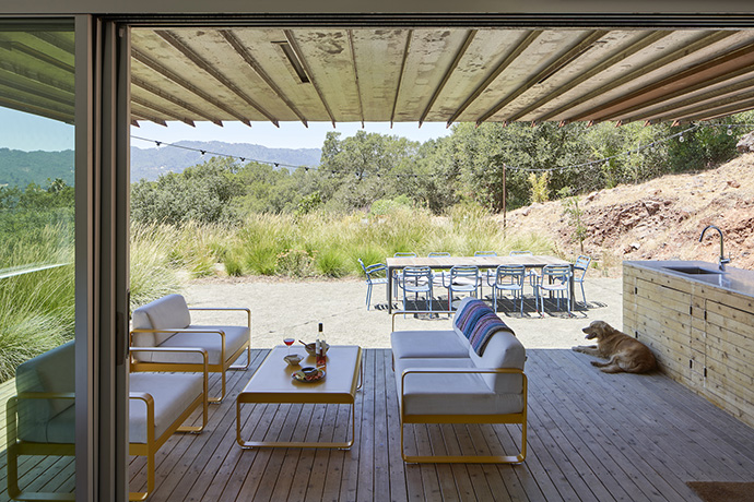 Mork-Ulnes Architects - Triple Barn - PH AUG25 - photo by Bruce Damonte_LR 1600px