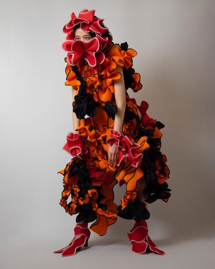 ryunosuke-okazaki_automatism_design_fashion_dezeen_2364_col_2-copy-scaled-1