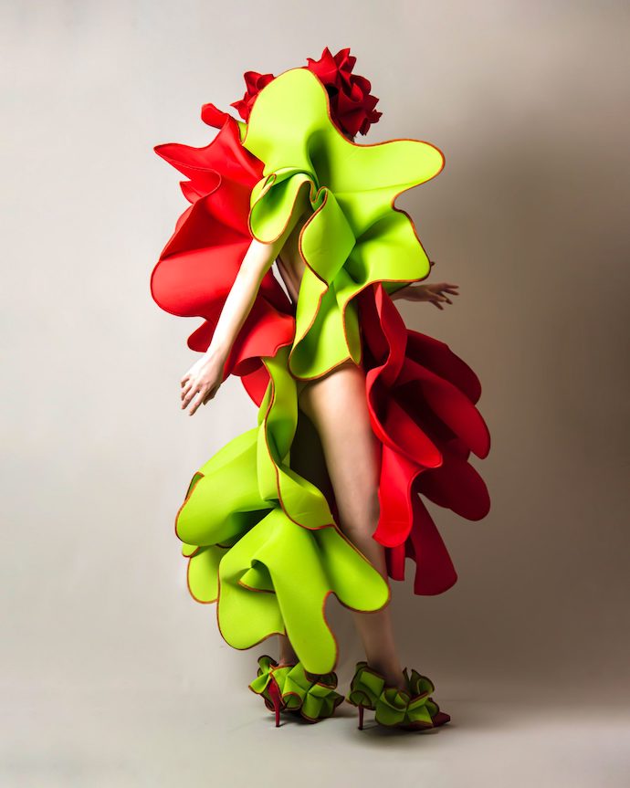 ryunosuke-okazaki_automatism_design_fashion_dezeen_2364_col_3-scaled-1