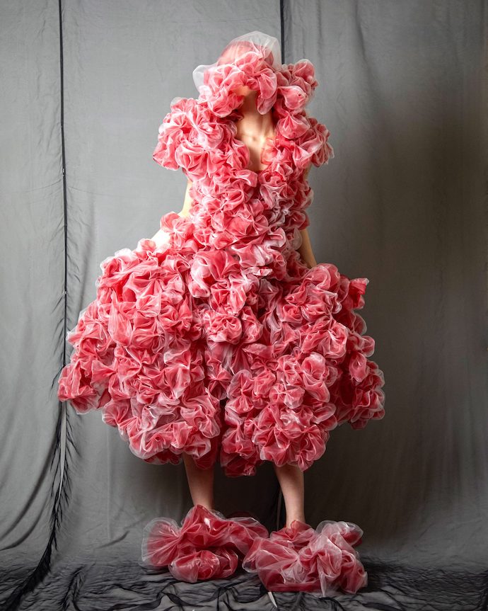 ryunosuke-okazaki_automatism_design_fashion_dezeen_2364_col_4-scaled-1