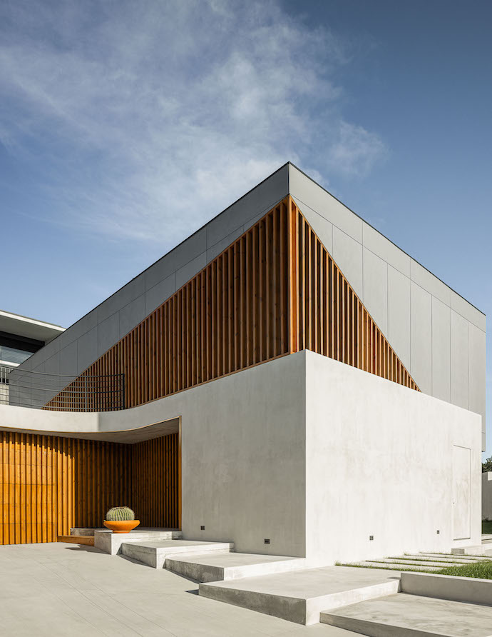 Casa 15 em Braga com Arquitectura AM-arqstudio e fotografias de Ivo Tavares Studio