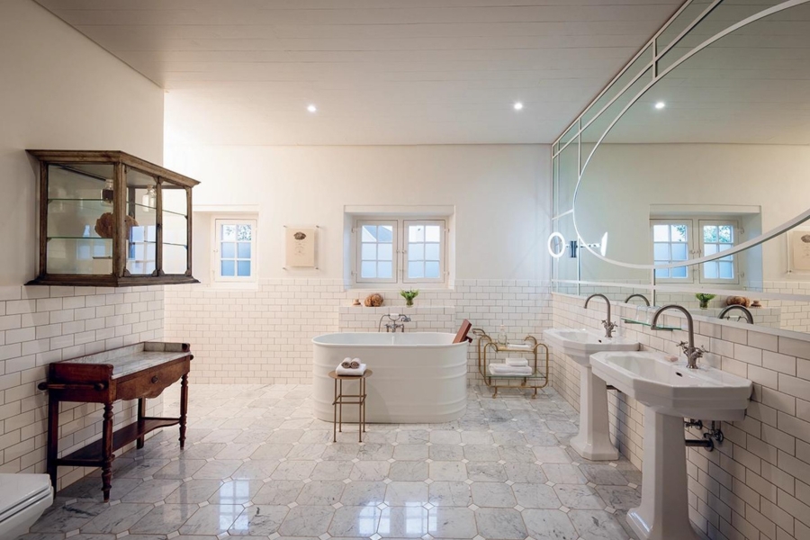 Classic Bathroom Styles: How to Incorporate Timeless Design into Your ...