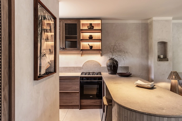 Vrede Apartment by Matter Studio – a close up of the natural kitchen counter