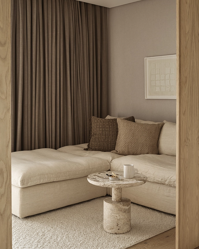 Atlas Apartment by Weylandtstudio