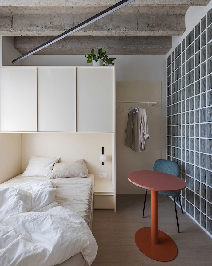 Modernist-Apartment-Block-Bratislava-6