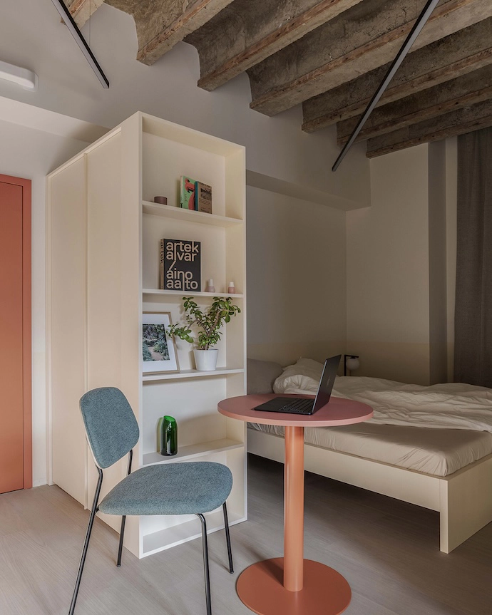 Modernist-Apartment-Block-Bratislava-8