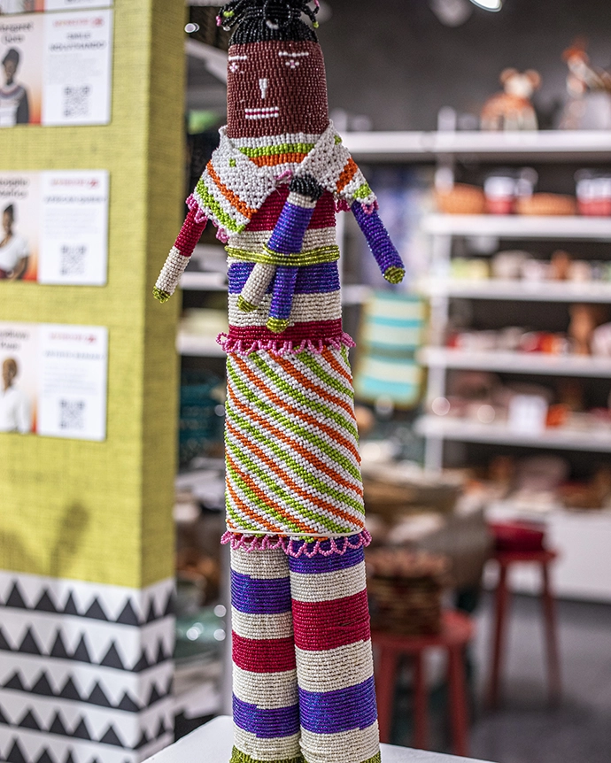 Sikhukhukaza by Pathiswa Ncaphayi