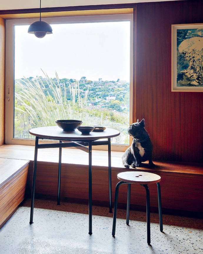Peppa (the French bulldog) loves the kitchen nook as much as Nina does.