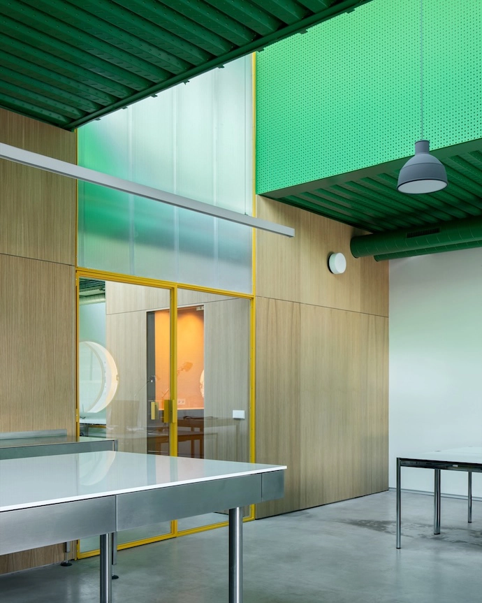 Agrosemillas-Offices-by-Impepinable-Studio-3