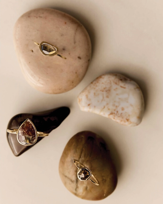 Black-Betty-Refresh-7