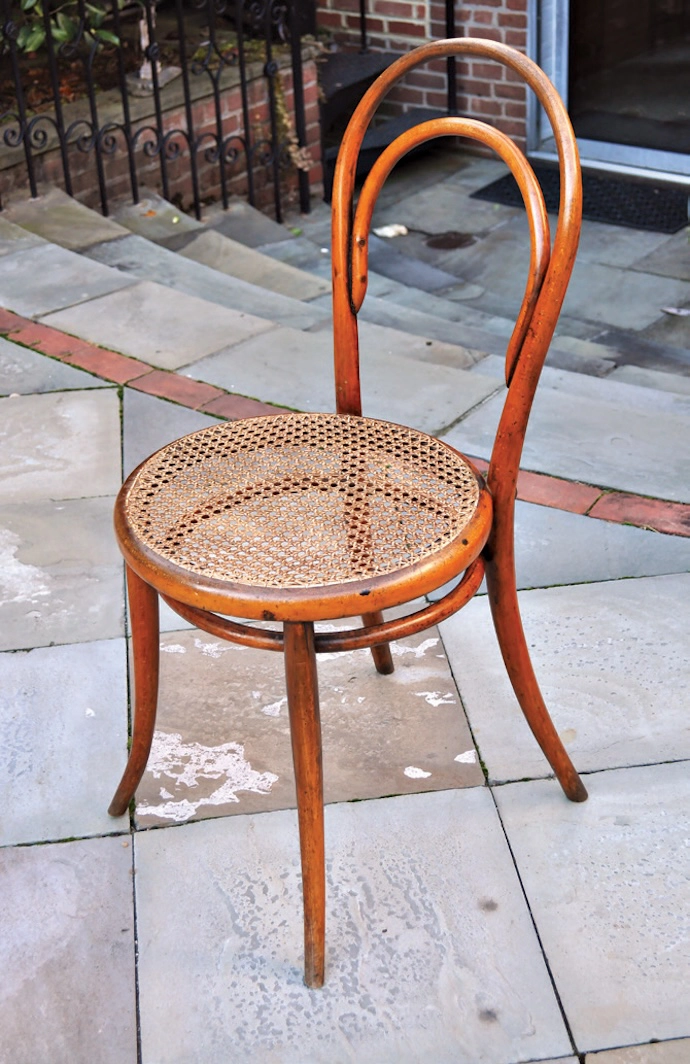 Michael Thonet’s No. 14 “bistro chair” was engineered to be disassembled, shipped and easily reassembled.