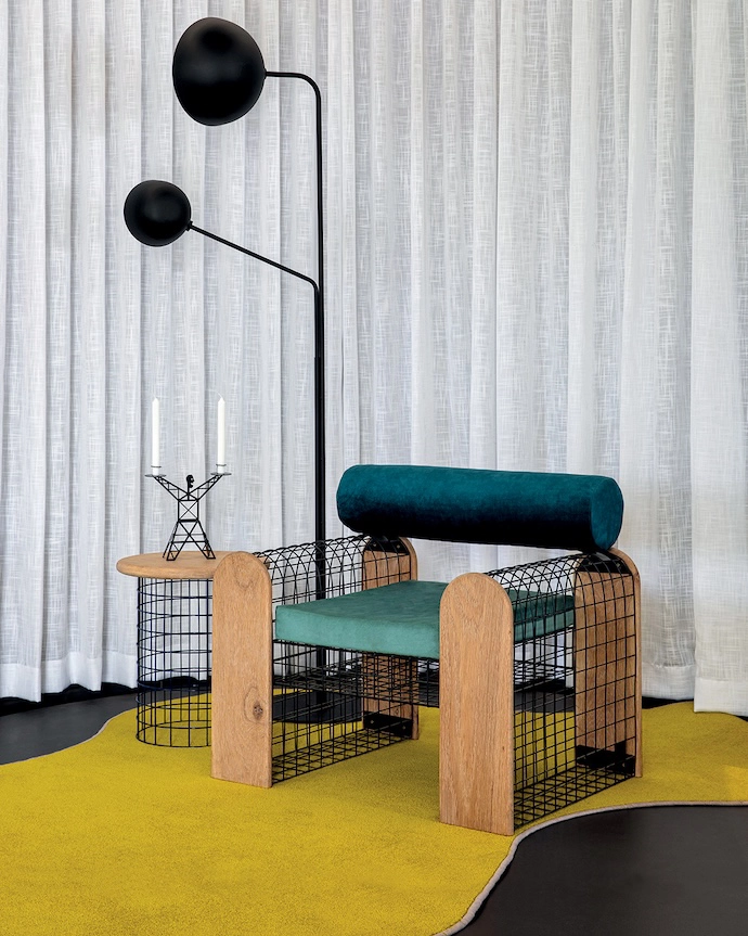 MeshMash occasional chair and sidetable. 