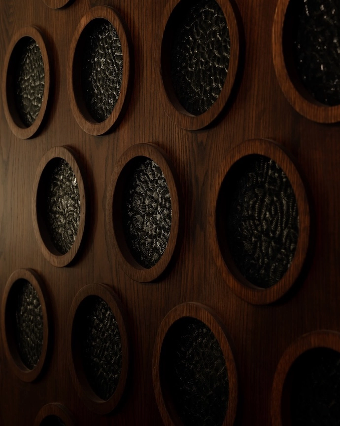 The-Room-by-Tristan-du-Plessis-14