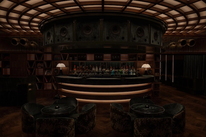 The-Room-by-Tristan-du-Plessis-4