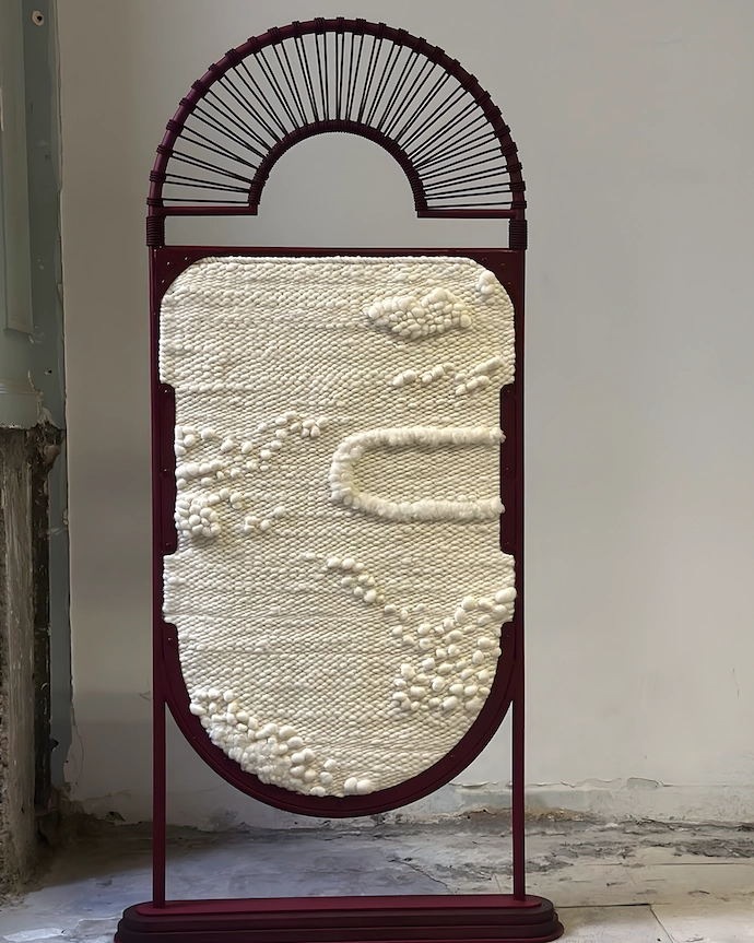 The back view of the Wadi Screen