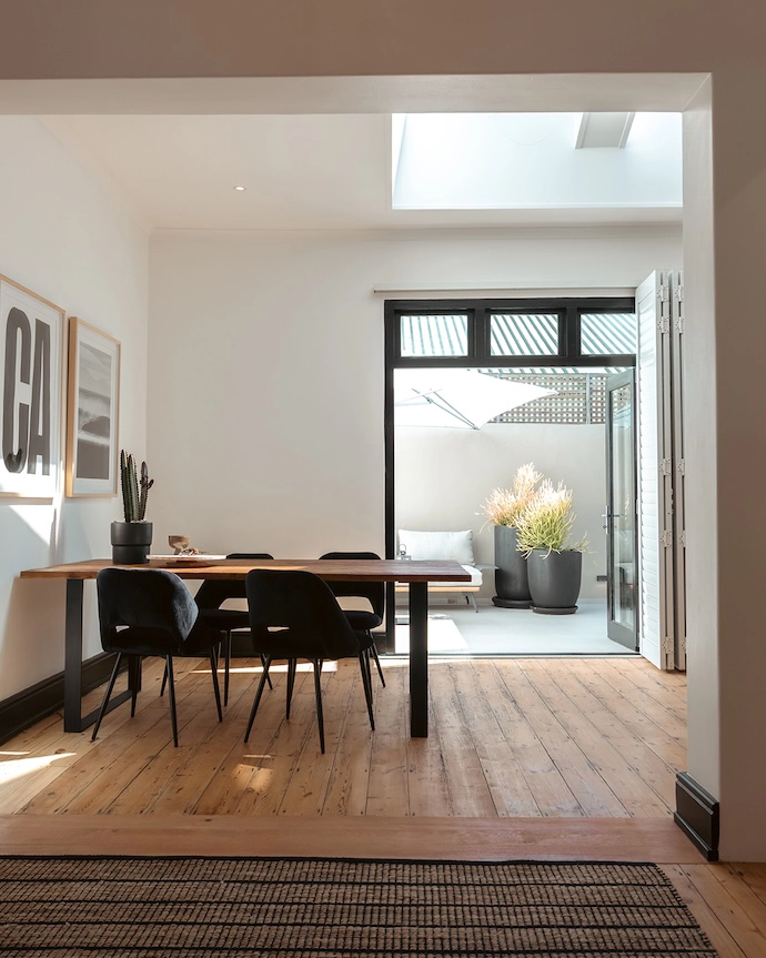 Urban-Surfer-Home-9