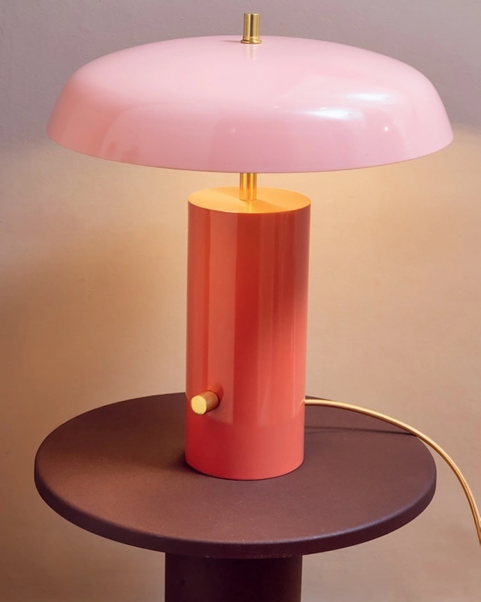 Prototype of an Arrange Studio light