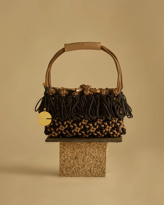 PICHULIK 'to move' Enso bag