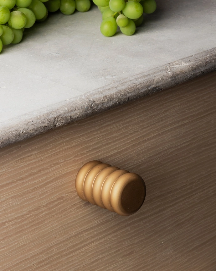 Bulbous Cabinet Knob