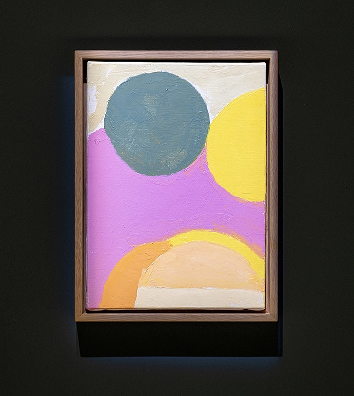 Etel Adnan, Satellites 27 (2020), in the Reverse Futures exhibition. Oil on canvas. Private Collection.
