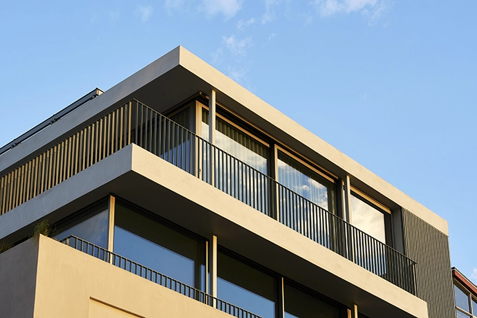 Every line intentional. Every junction considered. This is architectural aluminium at its finest.
