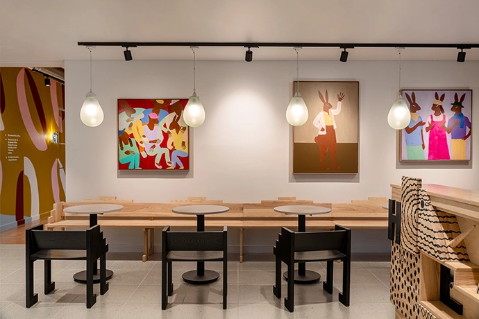 A suite of paintings by Cape Town-based Shana Ellappa greets visitors in reception, with locally sourced art and craft decorating the walls throughout the school.