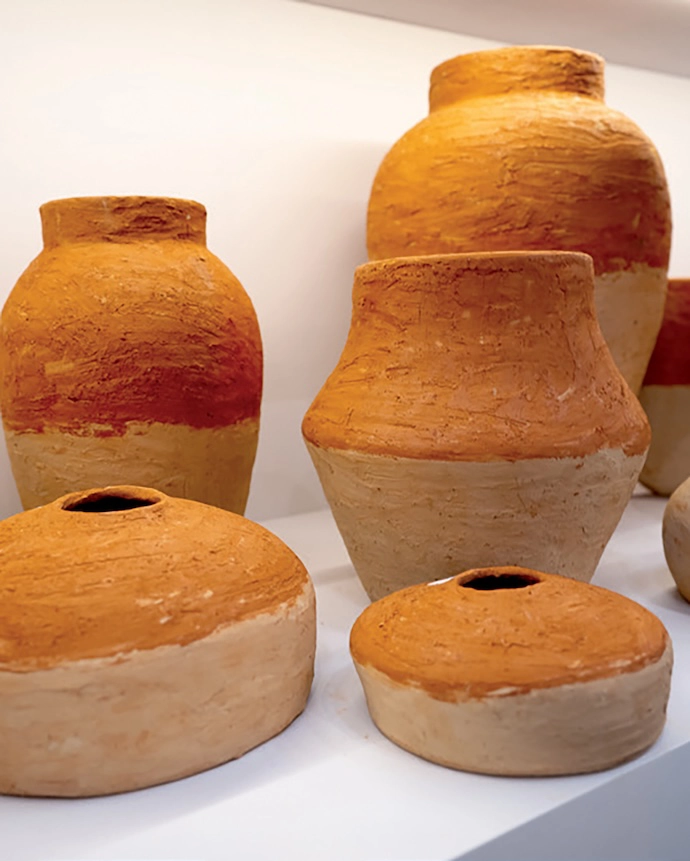 Organic shapes were everywhere, with clay and porcelain moulded into natural forms.