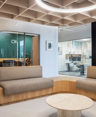 For the office of this leading international financial institution, Trend Group's role encompassed the complete design and build process – delivering a space that reflected the client's commitment to a greater cause and their mission to foster growth within their industry and invest in a sustainable future.