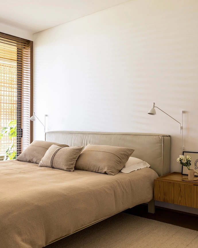 Brazilian-Seaside-Apartment-21