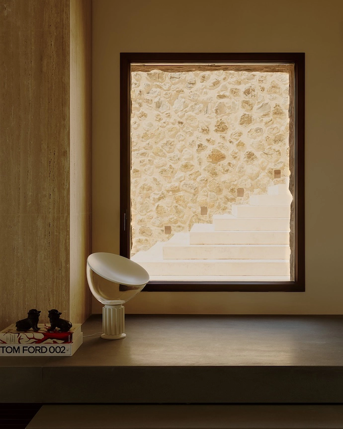 Tuscan-Coastal-Villa-15